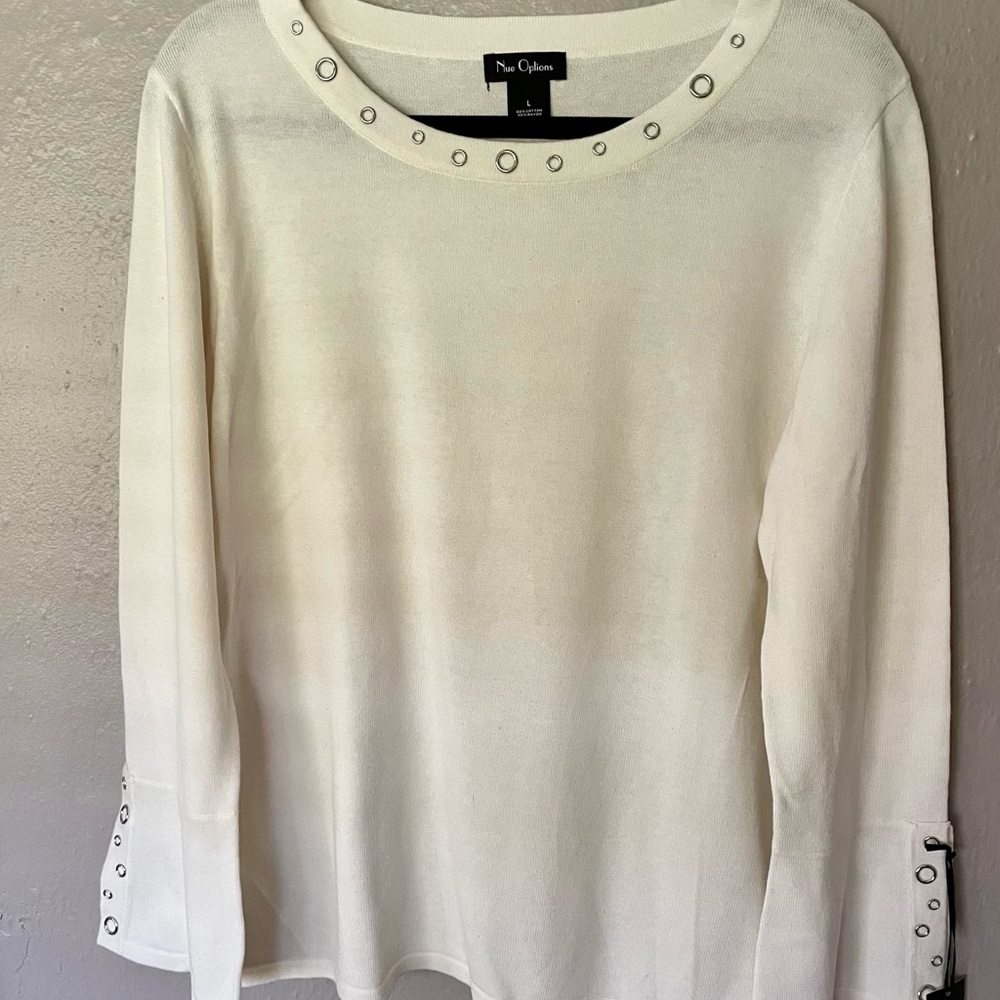 NEW WITH TAG Nue Options Sweater
